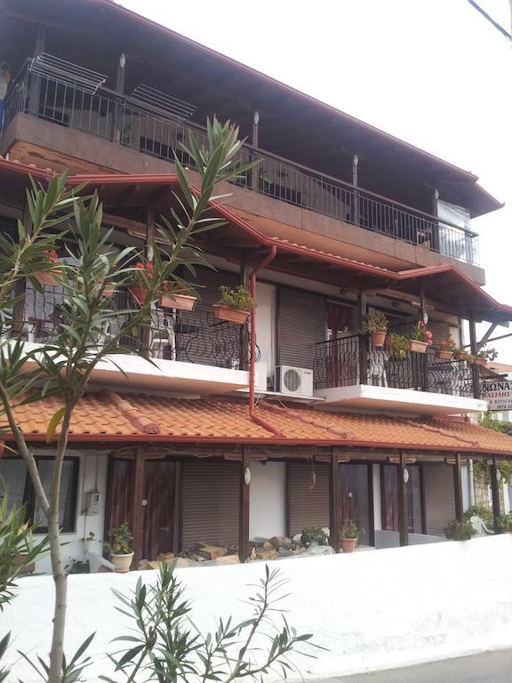 Vassilis Guesthouse Rapsani Exterior photo
